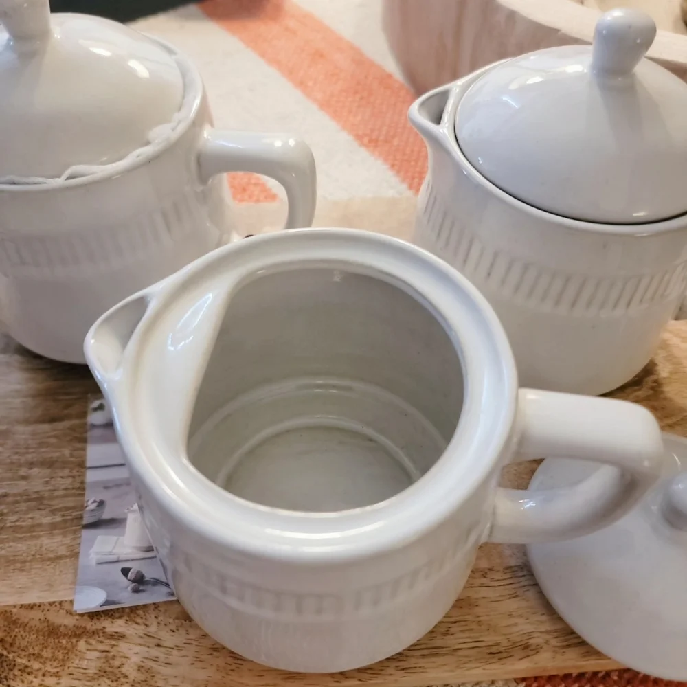 Teapot(s) - Picture 3 of 3